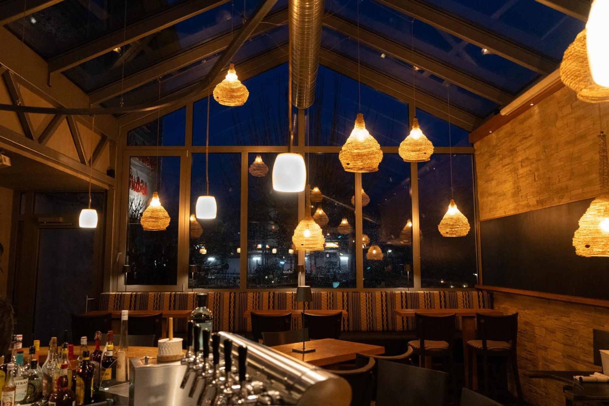 Hotel & Restaurant Bestenheider Stuben เวิร์ทไฮม์ ภายนอก รูปภาพ