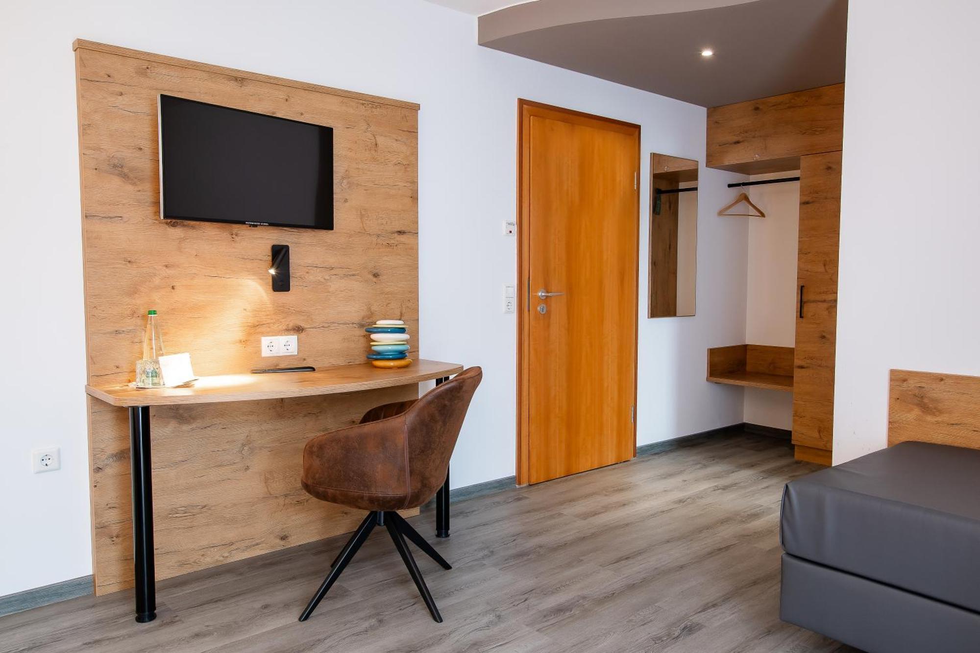 Hotel & Restaurant Bestenheider Stuben เวิร์ทไฮม์ ภายนอก รูปภาพ